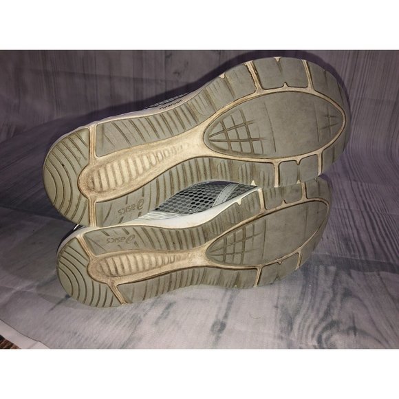 Women’s ASICS Roadhawk FF 2 MX Gray. Size 9.5 - Picture 8 of 8